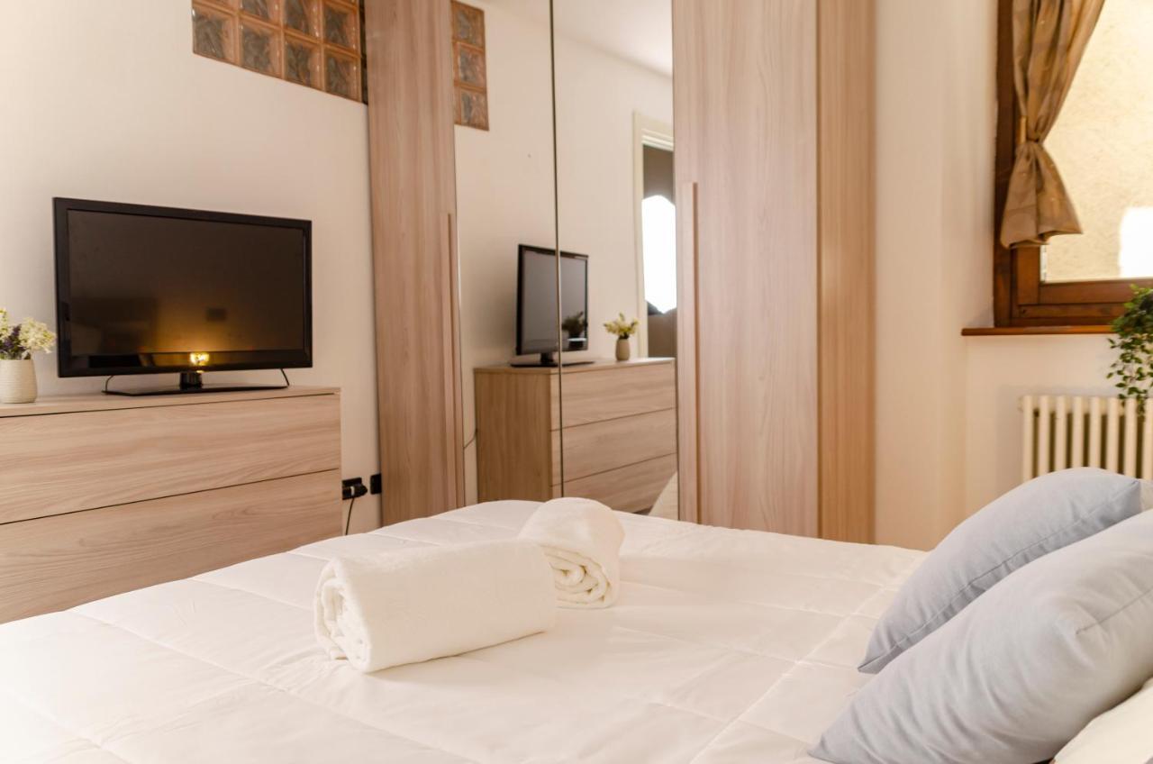 Centro Storico ☆☆☆☆☆ K2 Apartment Аоста Экстерьер фото